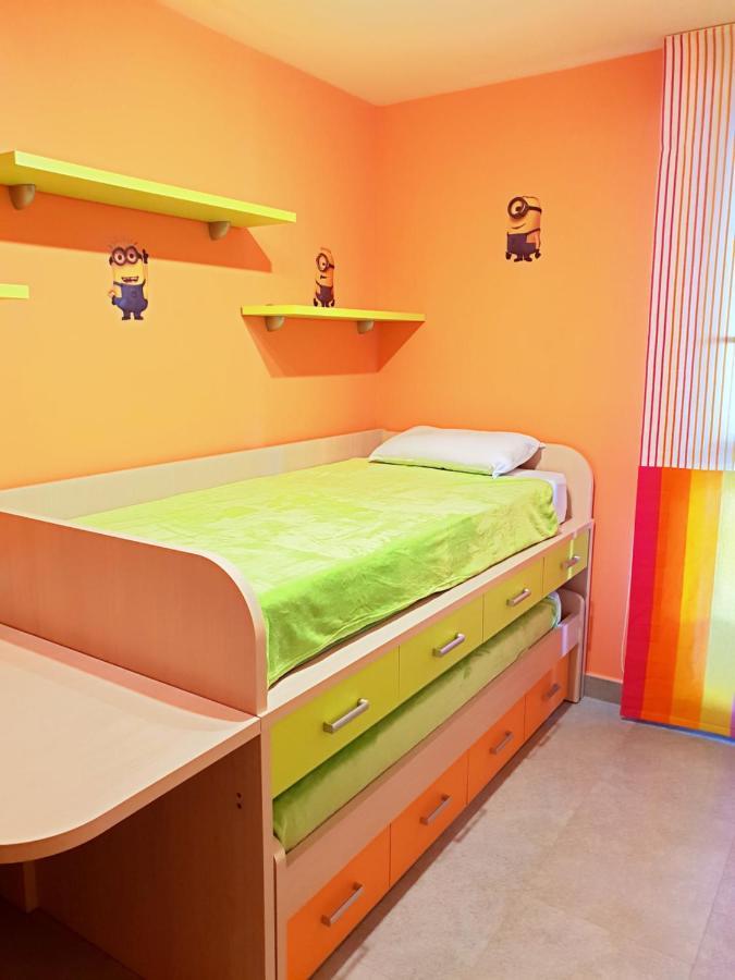 Apart Del Sol Apartment Cambrils Bagian luar foto